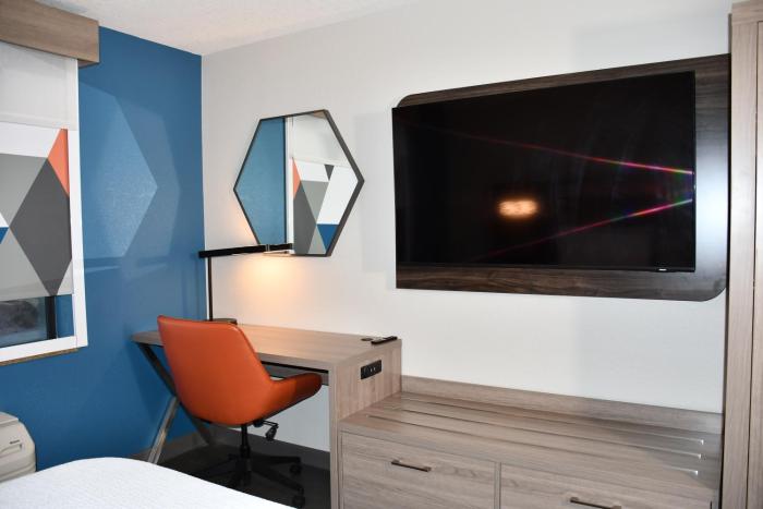 holiday inn express and suites truth or consequences by ihg