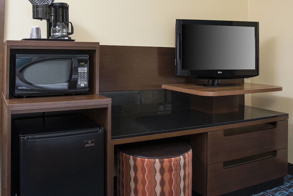 fairfield inn and suites by marriott branson