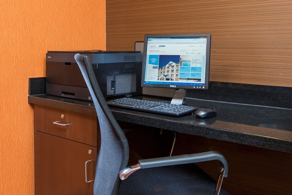 fairfield inn and suites by marriott branson