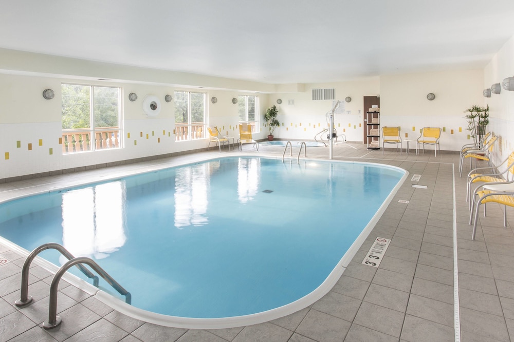 fairfield inn and suites by marriott branson