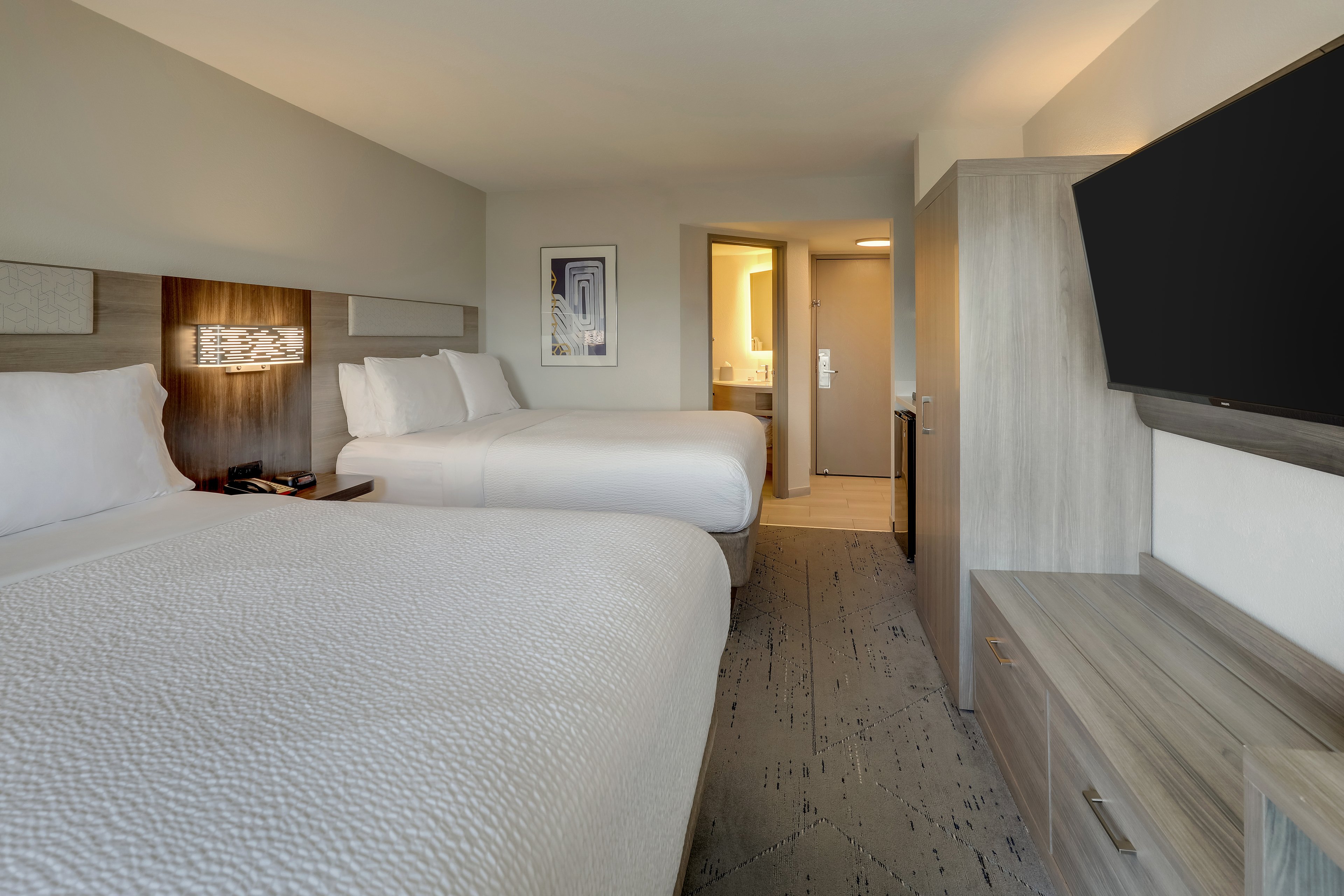 holiday inn express and suites branson 76 central