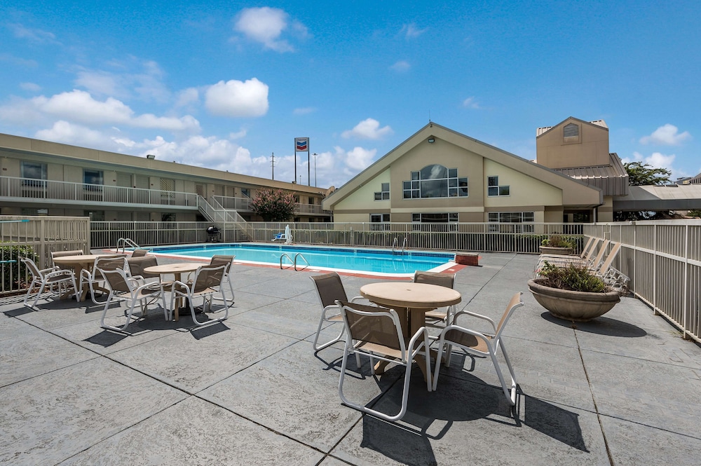 best western university inn