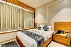 Hotel Galaxy Inn,,3 star