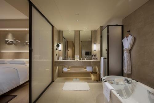 hilton shenzhen shekou nanhai