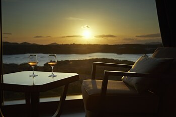 shima kanko hotel the bay suites