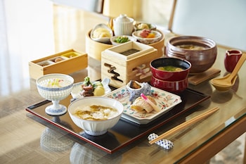 shima kanko hotel the bay suites