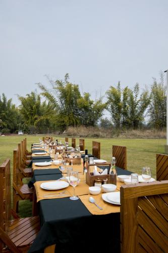 Pantheron Lodge Bandhavgarh India,,4 star