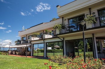 yachting hotel mistral