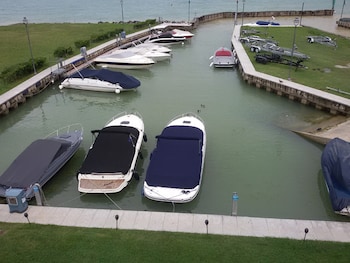 yachting hotel mistral