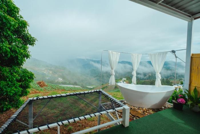 the view homestay monjam