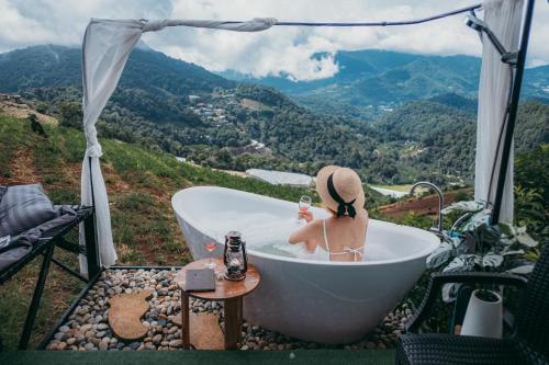 the view homestay monjam