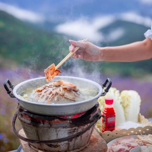 the view homestay monjam