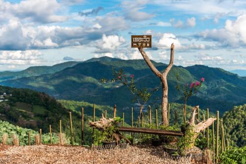 the view homestay monjam