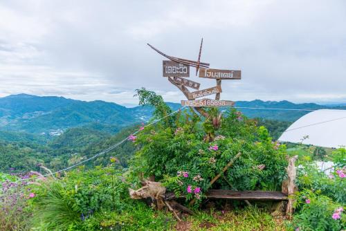the view homestay monjam