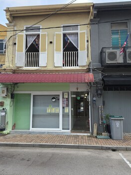 jade guesthouse