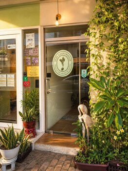jade guesthouse