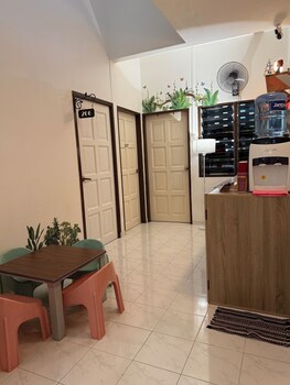 jade guesthouse