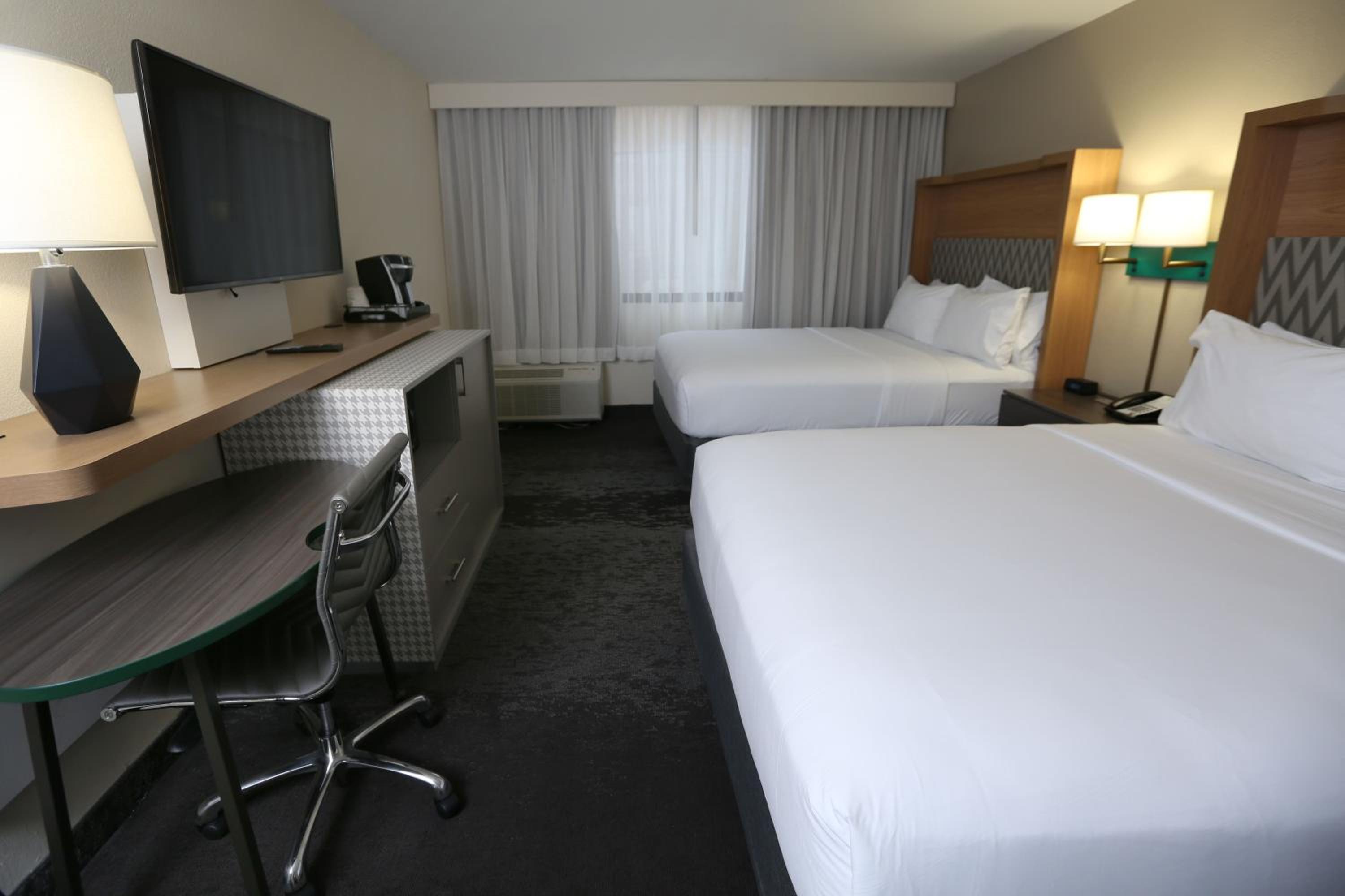 holiday inn north shore skokie