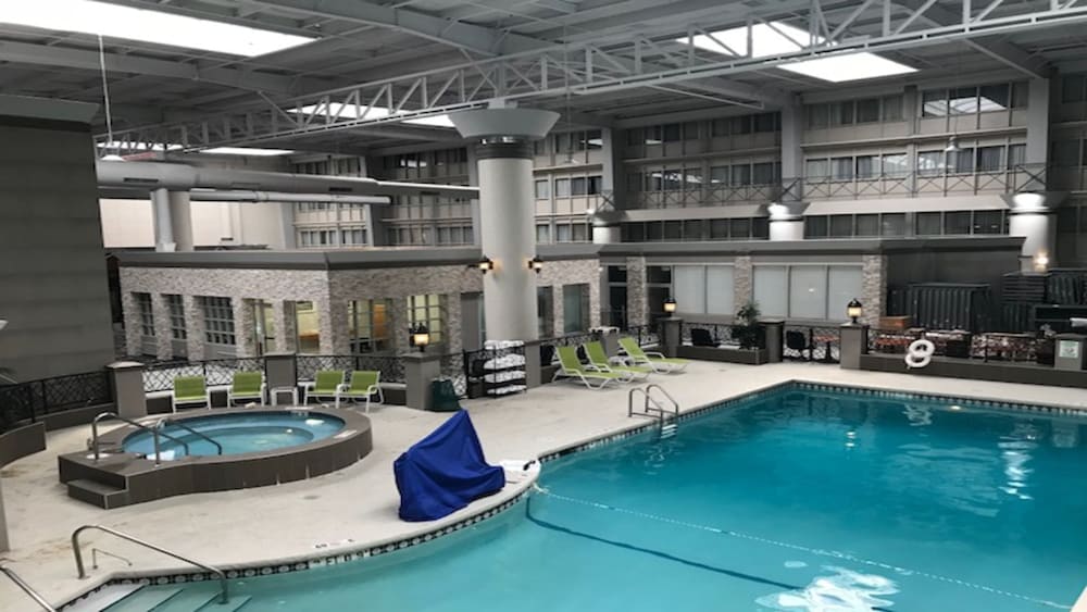 holiday inn north shore skokie