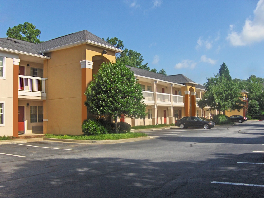 extended stay america select suites atlanta cumberland mall