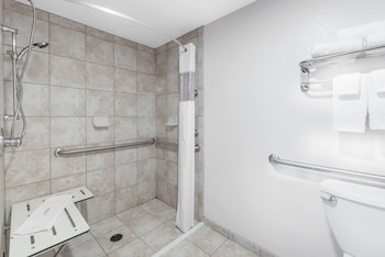 Days Inn By Wyndham Bismarck,North Dakota>>Bismarck,2 star