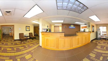 Days Inn By Wyndham Bismarck,North Dakota>>Bismarck,2 star