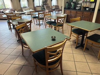 oyo hotel harriman near i 40