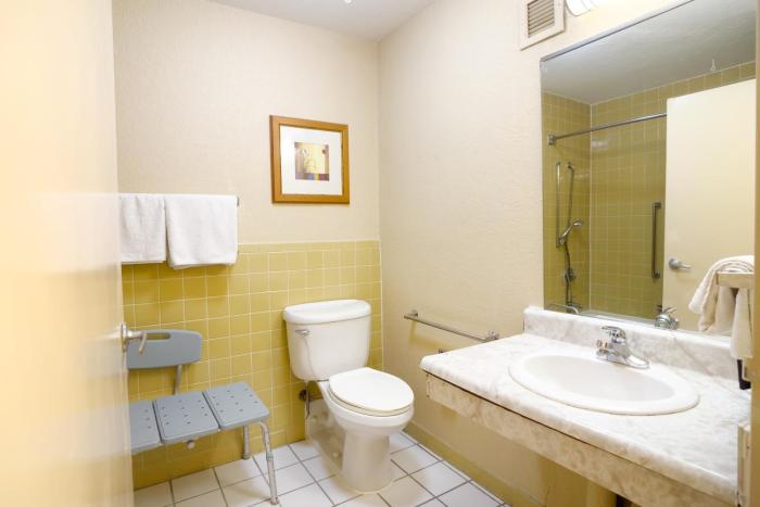 oyo hotel harriman near i 40
