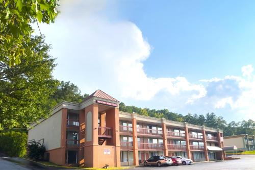 oyo hotel harriman near i 40
