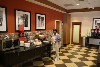 hampton inn turnersville philadelphia area