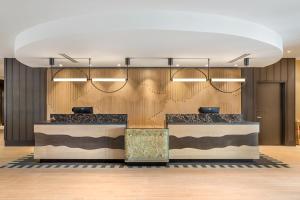 Cambria Hotel & Suites,,3 star