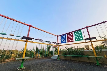 The Crystal Woods Resort,,3 star