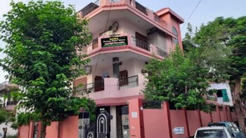 baba paying guest house