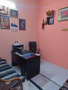 baba paying guest house