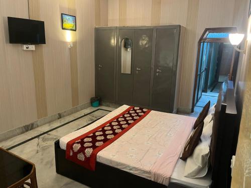 baba paying guest house