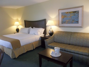 holiday inn express indianapolis airport by ihg
