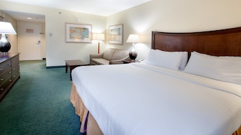 holiday inn express indianapolis airport by ihg