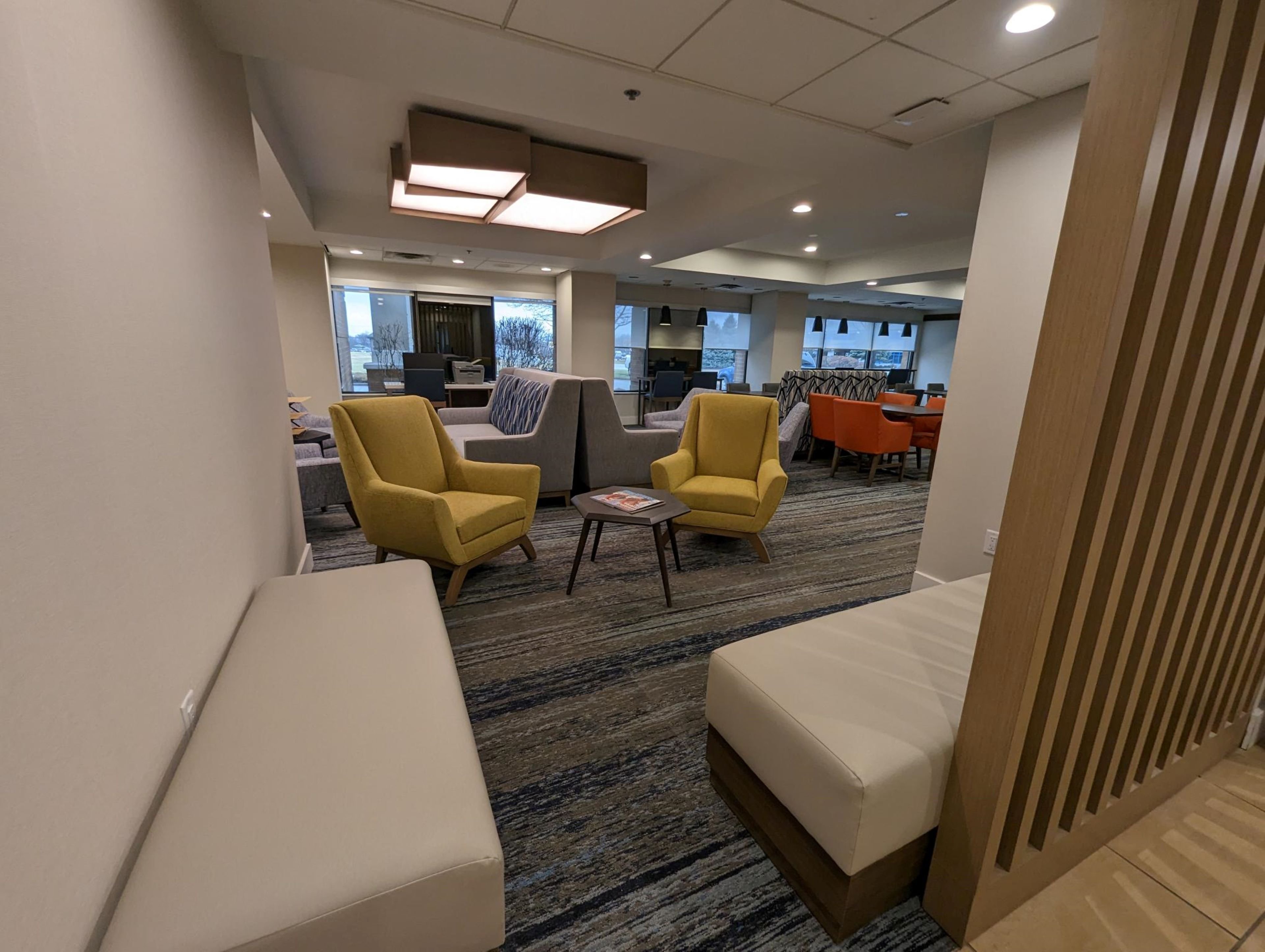holiday inn express indianapolis airport by ihg