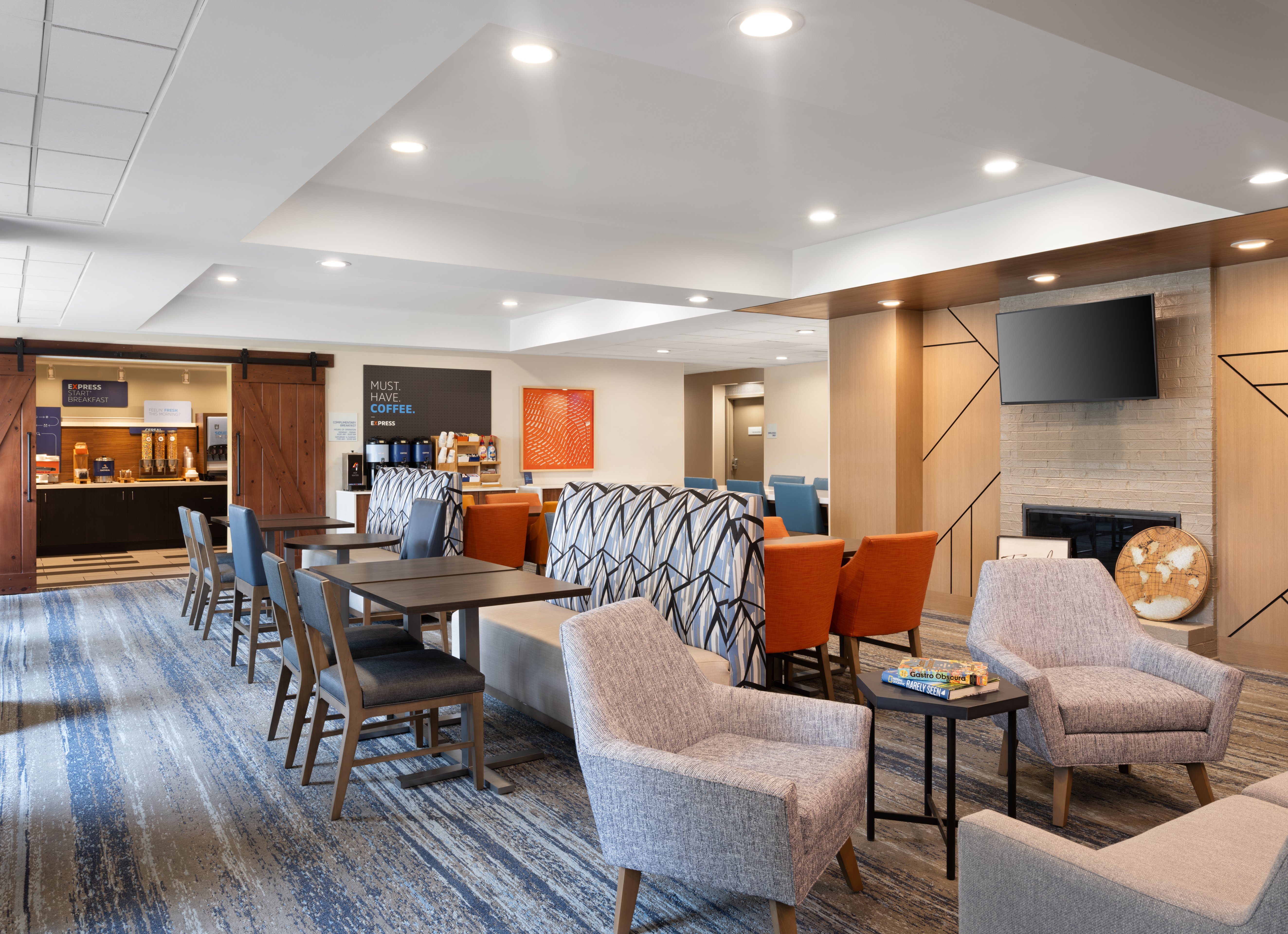 holiday inn express indianapolis airport by ihg