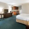 holiday inn express indianapolis airport by ihg