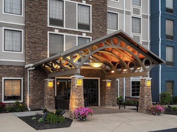 staybridge suites indianapolis airport by ihg