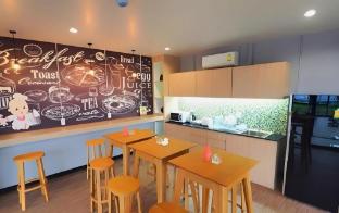 The Bedroom Hat Yai,,2 star
