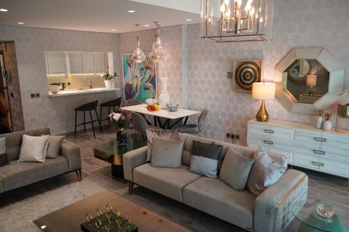 royal club at palm jumeirah