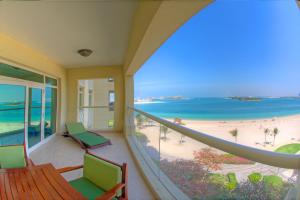 royal club at palm jumeirah