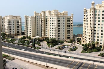royal club at palm jumeirah