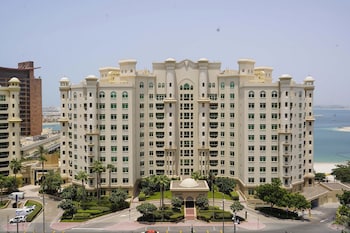 royal club at palm jumeirah
