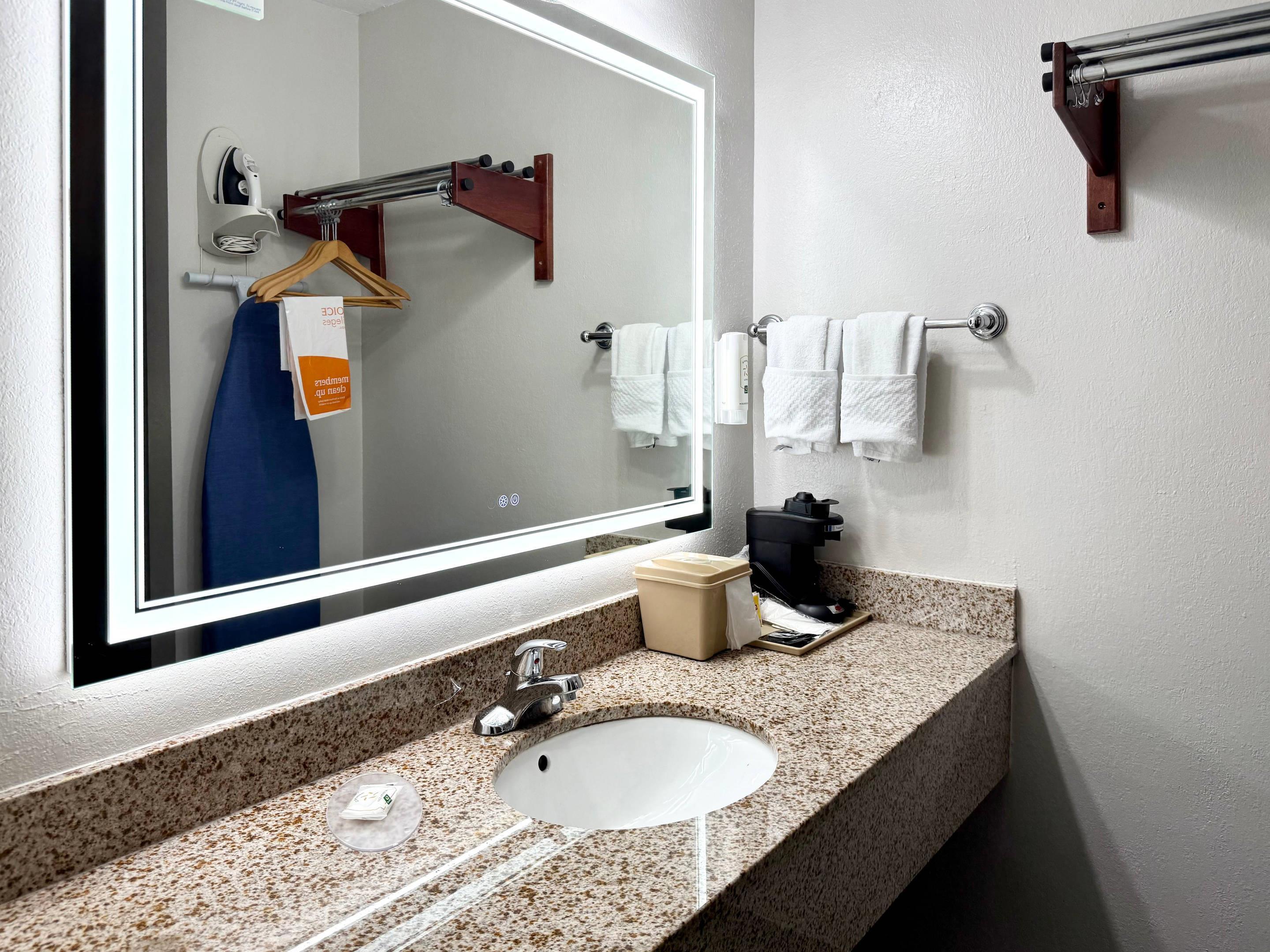 quality inn and suites greenville i 65