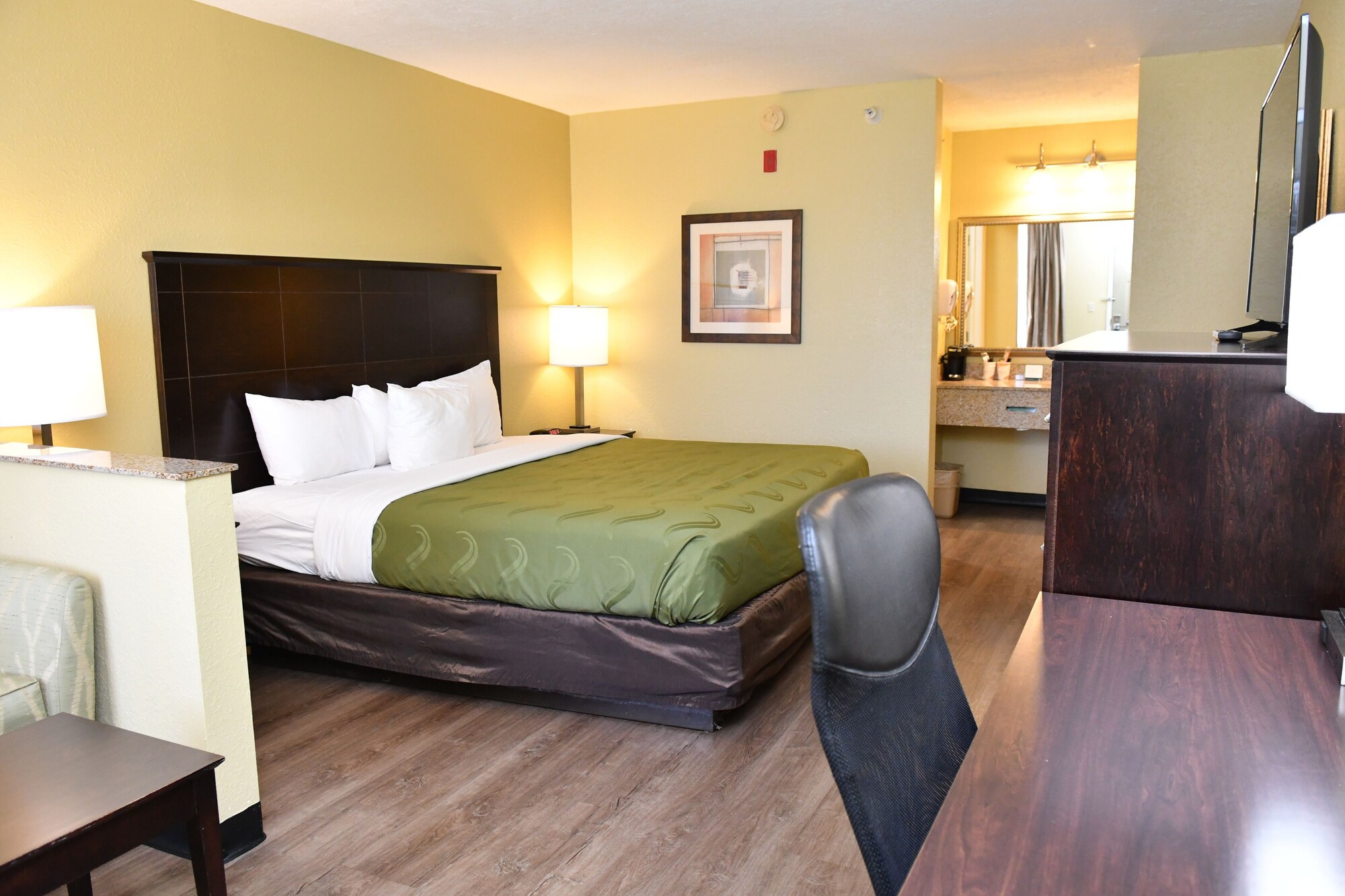 quality inn and suites greenville i 65
