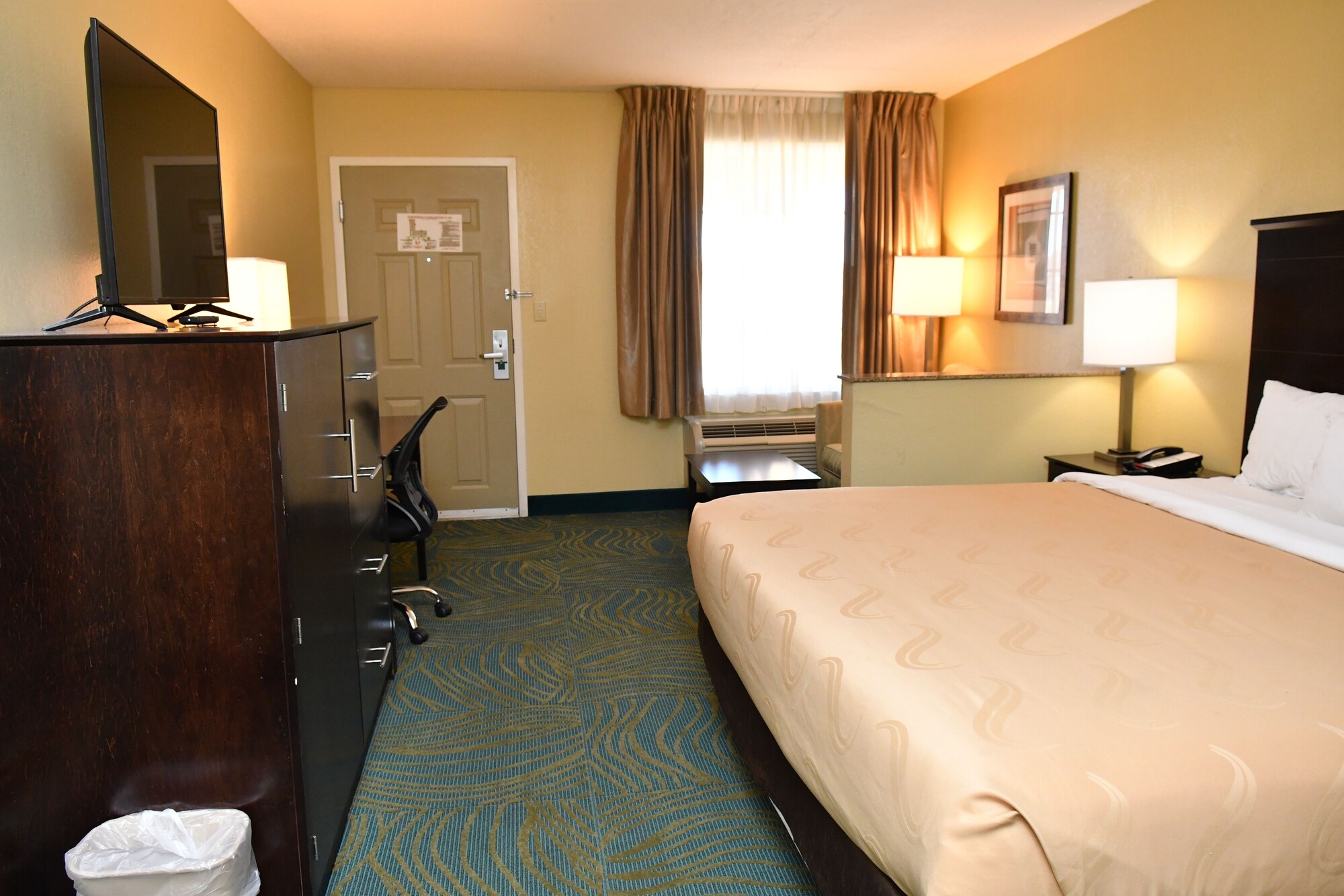 quality inn and suites greenville i 65