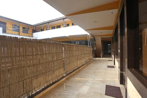 Hotel O Samrat,,3 star